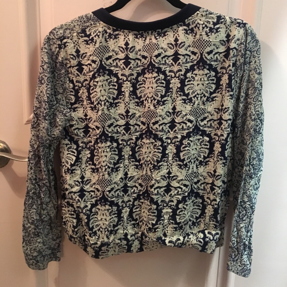 Patterned Jacket - Picture 2 of 3